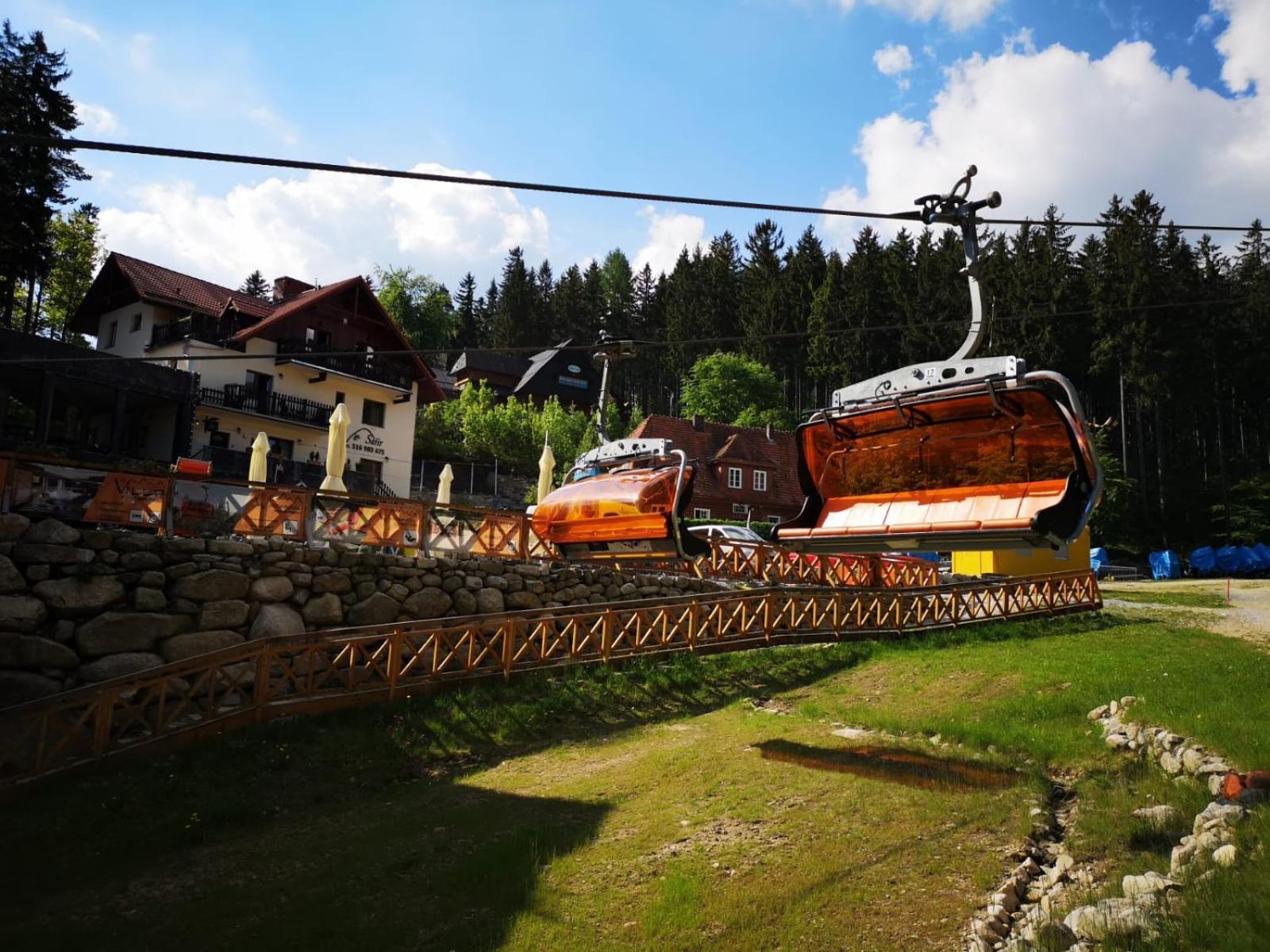 Safir Przy Samym Wyciagu Bed & Breakfast Karpacz Bagian luar foto