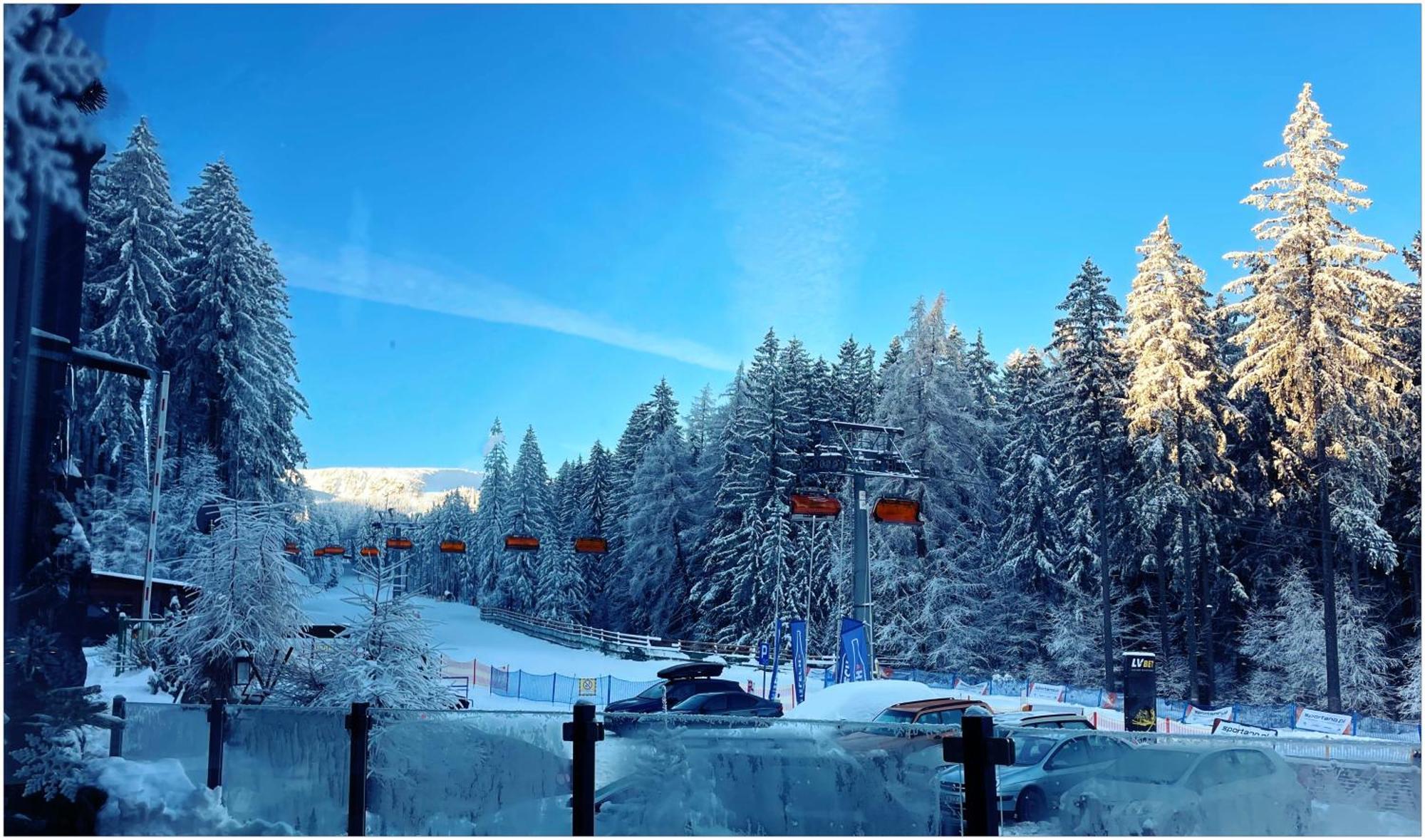 Safir Przy Samym Wyciagu Bed & Breakfast Karpacz Bagian luar foto